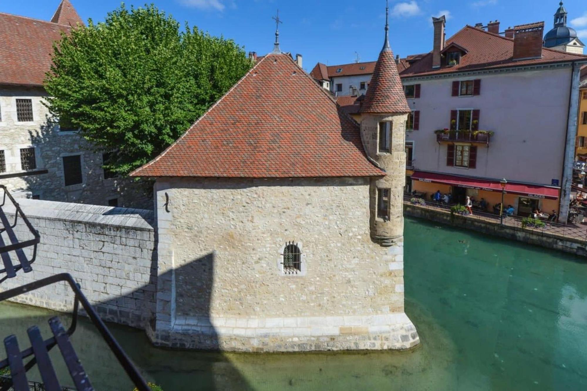 3-Star Rated Apartment In The Heart Of The Old Town With A View Annecy Extérieur photo